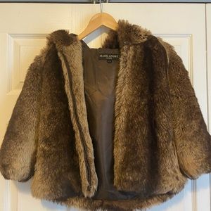 Mark Andre Juniors Size M5/6 Faux Fur Coat